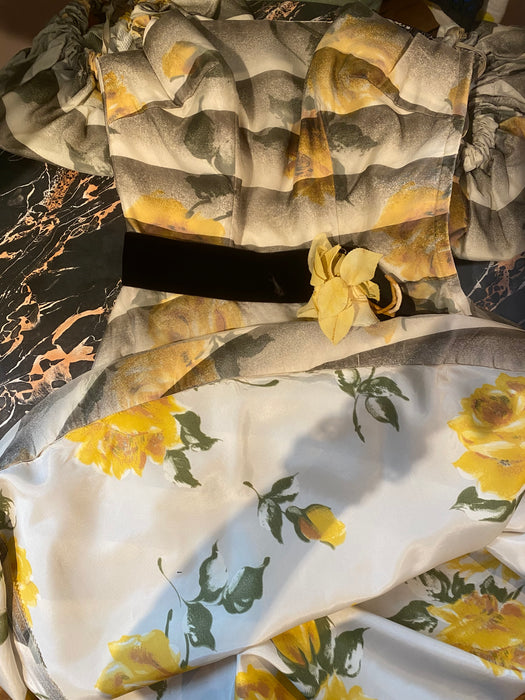Fabulous 1950's Fred Perlberg Yellow Rose Print Party Dress With Puffs! / Small