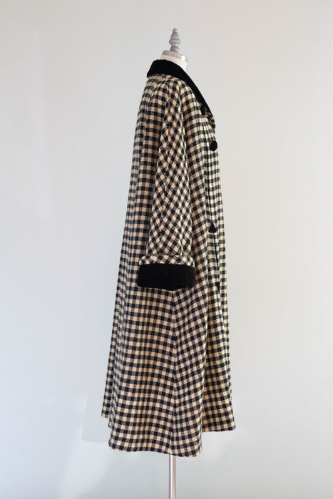 Stunning 1950’s Forstmann Wool Swing Coat With Shocking Pink Lining / ML