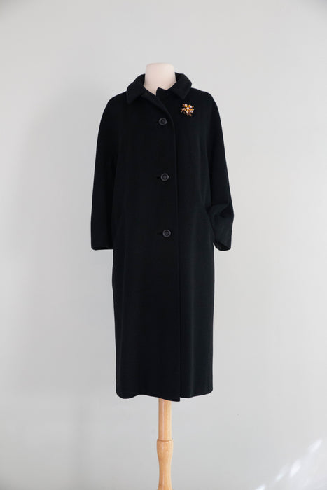 Elegant and Chic 1960's Black Cashmere Ladies Overcoat / ML