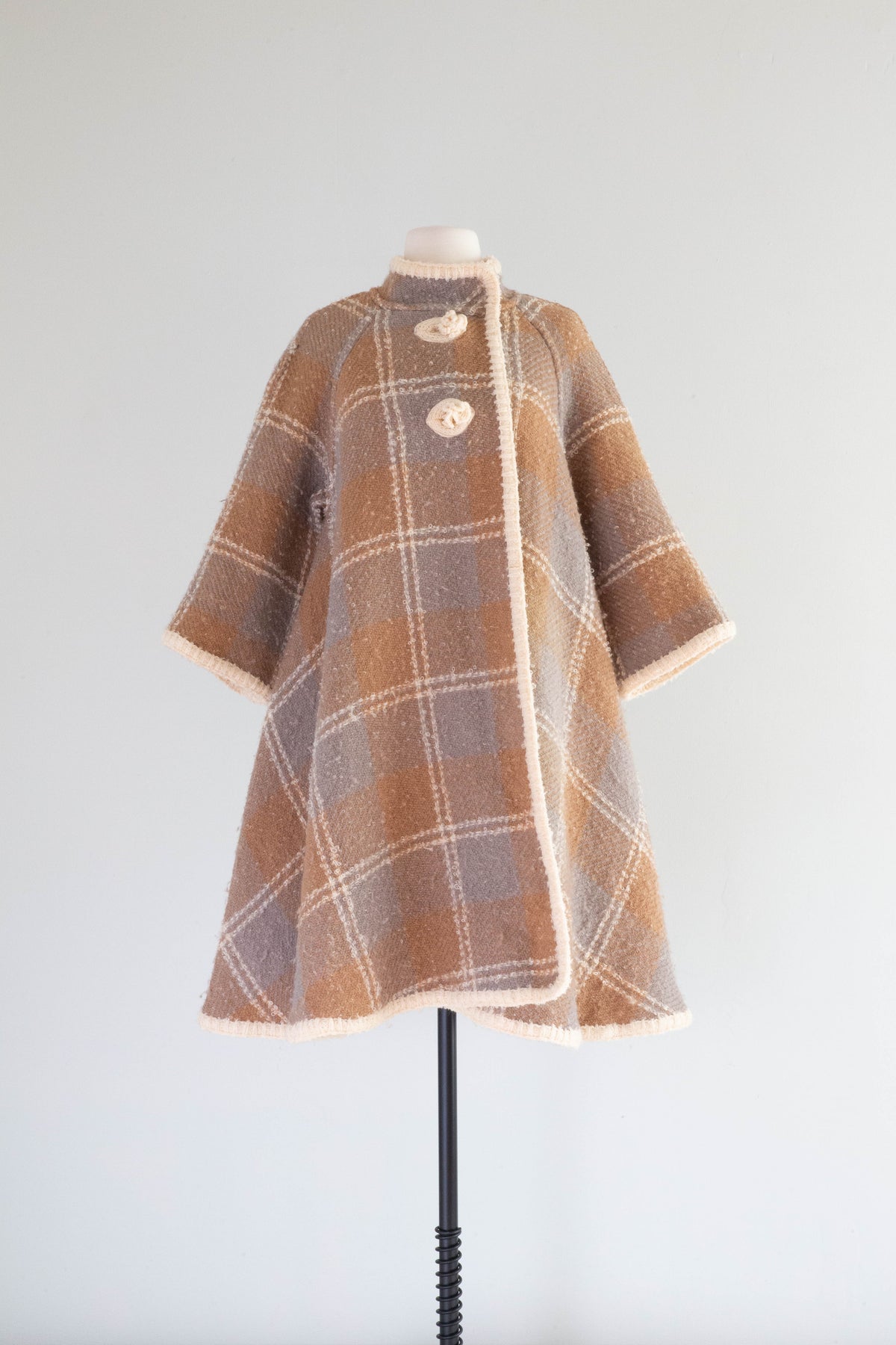 Wool hot sale trapeze coat