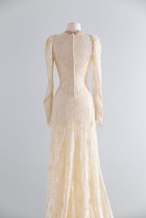 Rare Vintage 1930's Spider Web Lace Bias Cut Wedding Gown With Train & Slip / XS- S