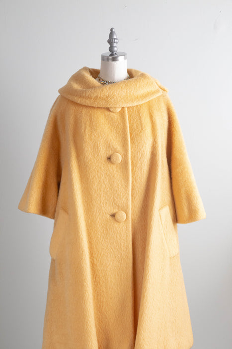 Glamorous 1960's Lilli Ann Honeymoon Mohair & Wool Swing Coat / SM