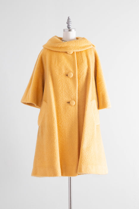 Glamorous 1960's Lilli Ann Honeymoon Mohair & Wool Swing Coat / SM