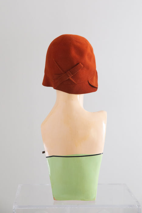 Rare 1920's Russet Felt Cloche Hat By Chic Maid / 22"