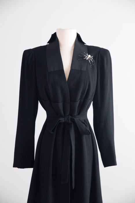 Late 1930s Ella Frankl Wien Black Wool Crêpe Coat with Grosgrain Collar / SM