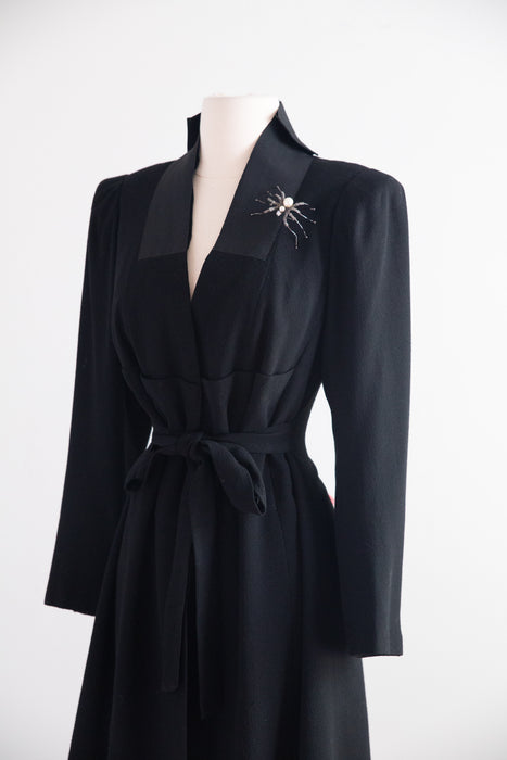 Late 1930s Ella Frankl Wien Black Wool Crêpe Coat with Grosgrain Collar / SM