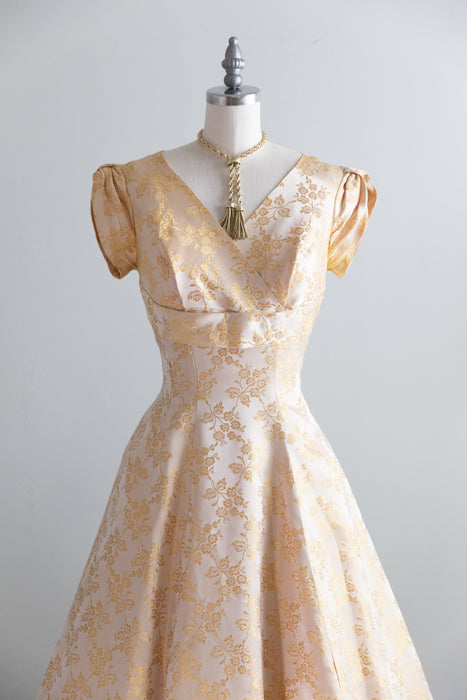 Gorgeous 1950's Golden Satin Floral Brocade Party Dress With Full Skirt / S