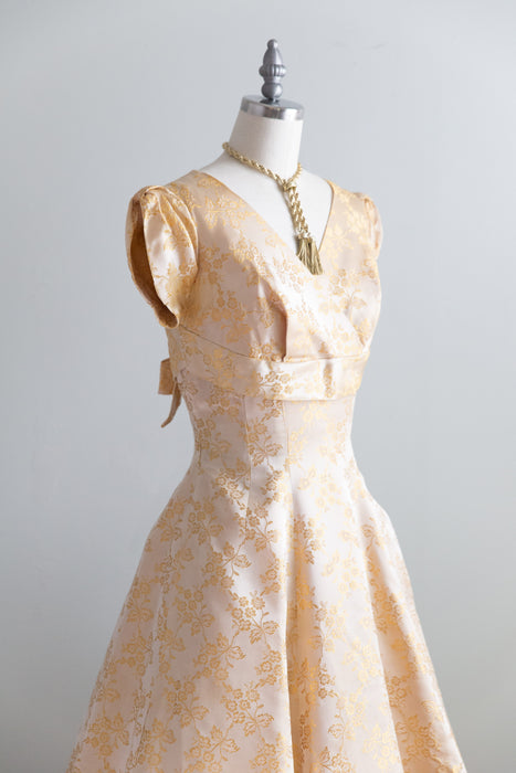Gorgeous 1950's Golden Satin Floral Brocade Party Dress With Full Skirt / S
