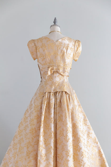 Gorgeous 1950's Golden Satin Floral Brocade Party Dress With Full Skirt / S