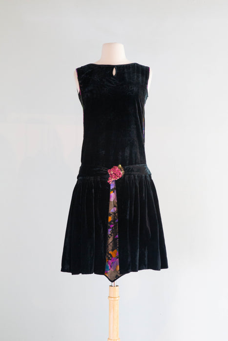 Beautiful 1920's Velvet Flapper Dress With Ribbon Work Grapes / Small