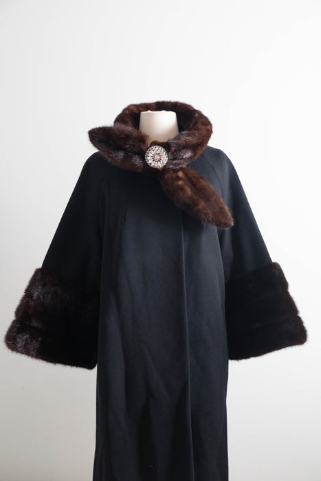 Gorgeous Late 1950's Blin & Blin Wool Cocoon Coat With Mink Trim / ML