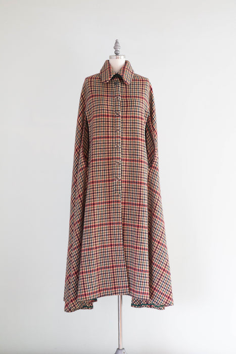 Vintage 1930's Wool Houndstooth Sherlock Cape With Additional Capelet / SM