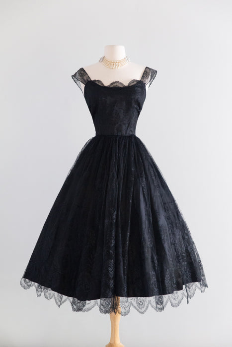 Sublime 1950's Peggy Hunt Black Chantilly Lace Cocktail Dress / Small