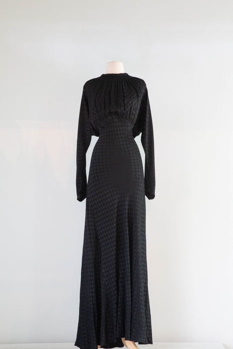 Dramatic 1930's OLD HOLLYWOOD Black Checkered Crepe Bias Cut Evening Gown / ML