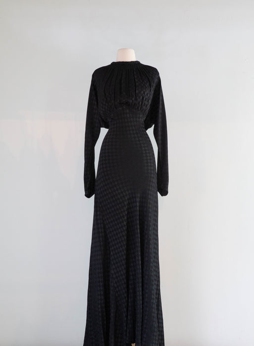 Dramatic 1930's OLD HOLLYWOOD Black Checkered Crepe Bias Cut Evening Gown / ML