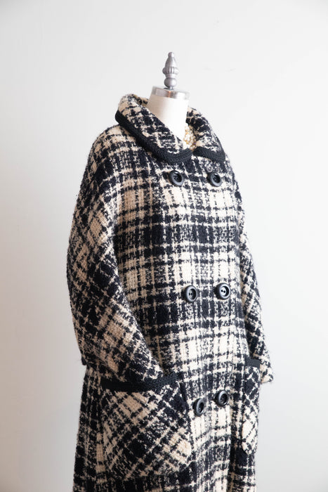 Classic 1960s Modelia Black and Ivory Wool Boucle Cocoon Coat / M