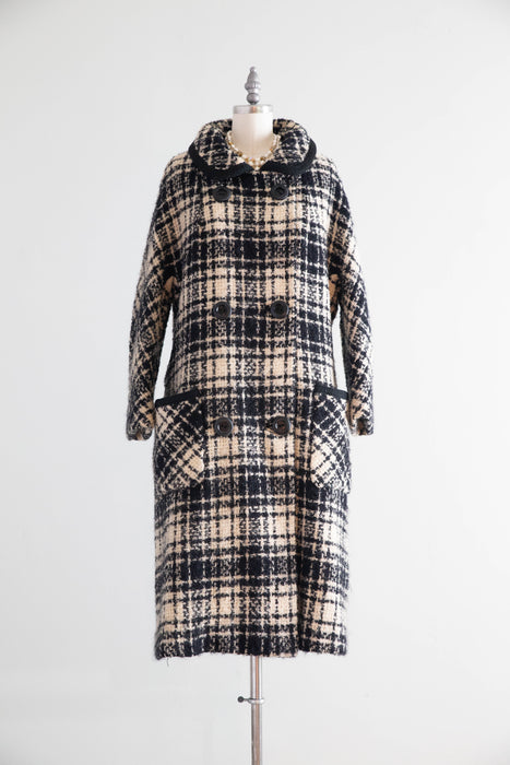 Classic 1960s Modelia Black and Ivory Wool Boucle Cocoon Coat / M