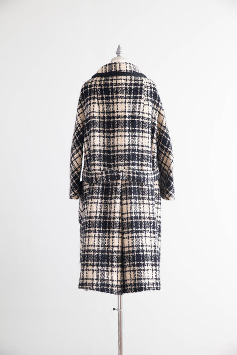 Classic 1960s Modelia Black and Ivory Wool Boucle Cocoon Coat / M