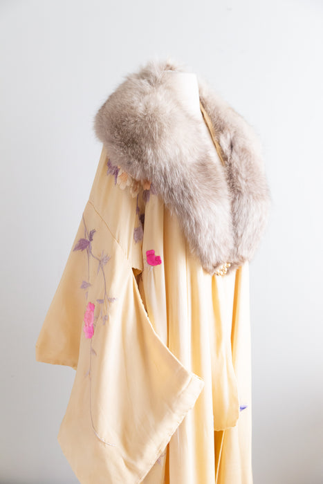 Spectacular Couture Antique Silk Kimono With Fox Fur Collar / OS