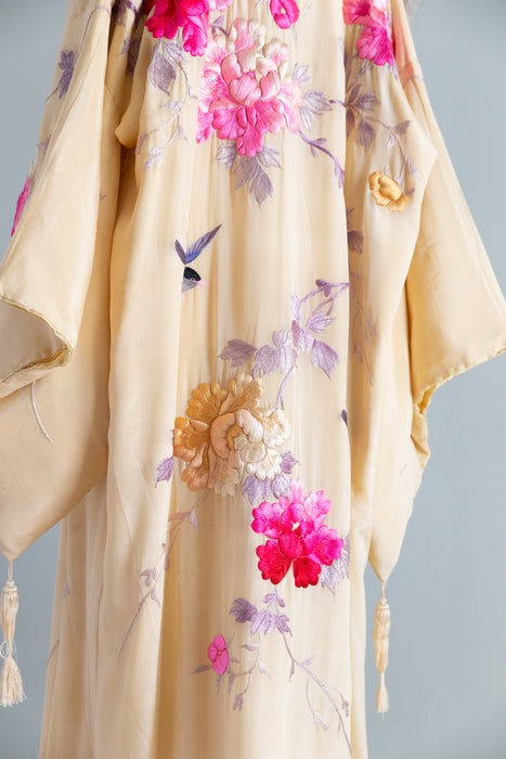 Spectacular Couture Antique Silk Kimono With Fox Fur Collar / OS