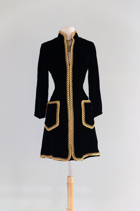 Iconic 1960's Oscar de La Renta Black Velvet Cocktail Dress / SM