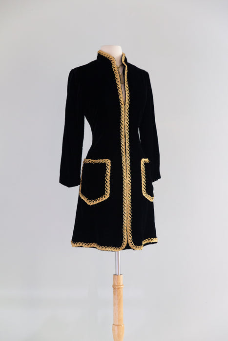 Iconic 1960's Oscar de La Renta Black Velvet Cocktail Dress / SM