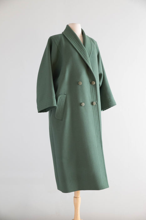 Stunning 1950’s Sage Green Ladies Wool Overcoat / ML