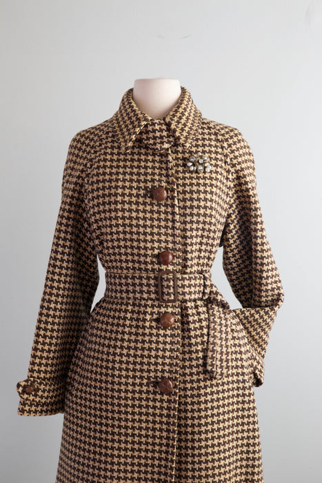 Rare 1950's Ladies Burberrys Wool Houndstooth Trench Coat / Medium