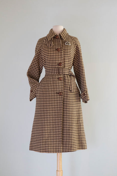 Rare 1950's Ladies Burberrys Wool Houndstooth Trench Coat / Medium