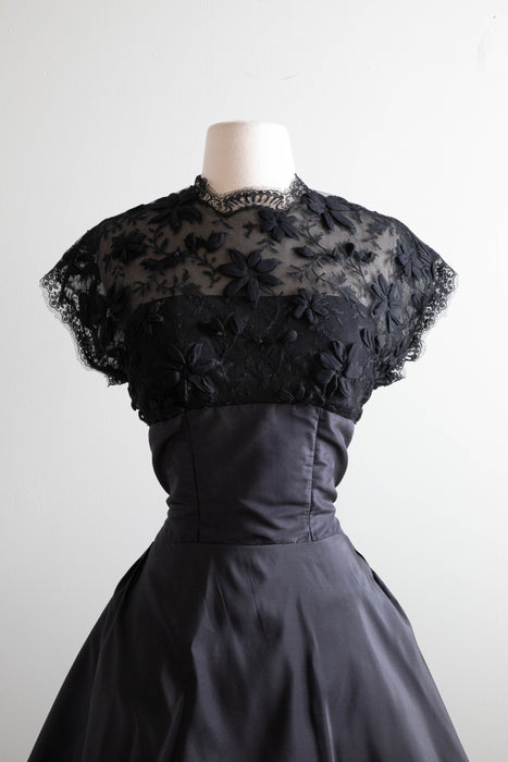 Stunning 1950's Black Silk Taffeta Party Dress With Lace Bodice / Small