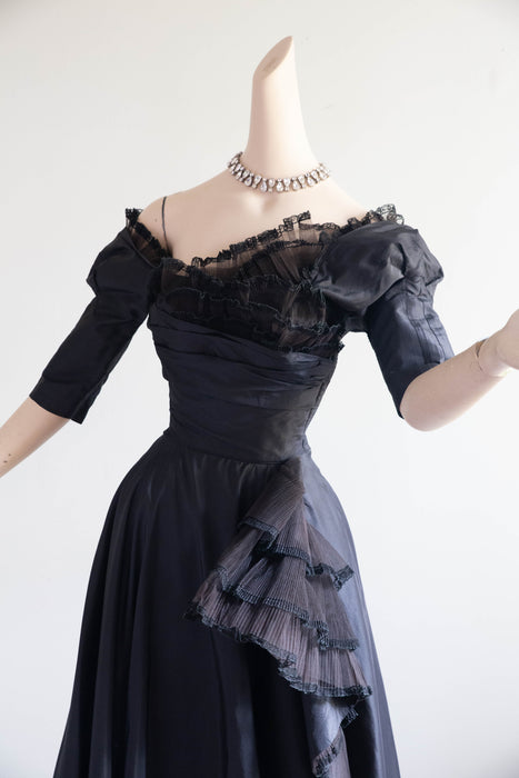 Gorgeous 1950’s Hattie Carnegie Black Silk Taffeta Cocktail Dress / Small