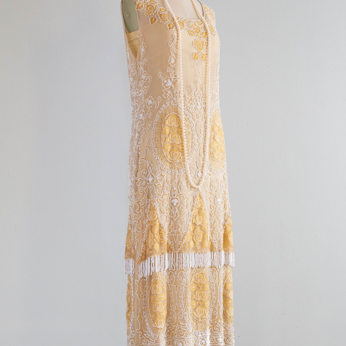 Rare 1920's Hand Beaded Couture Flapper Dress Museum Quality / Small – Xtabay Vintage