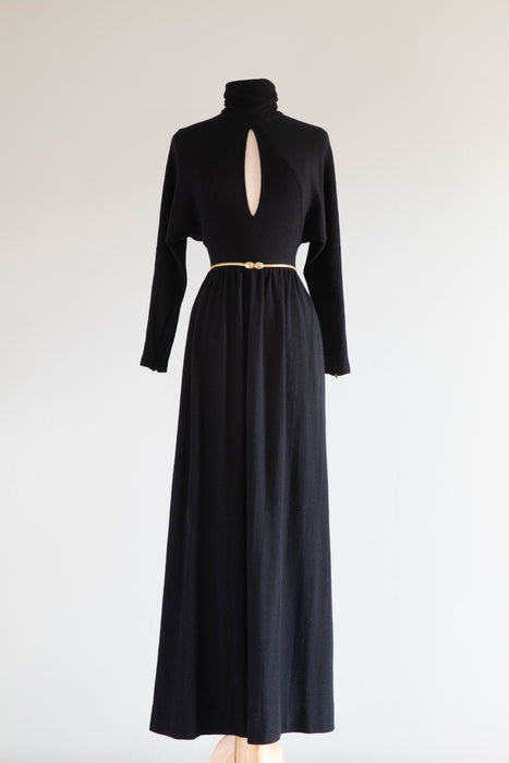 Elegant 1970's Wool Crepe Evening Gown By Youth Guild / Small