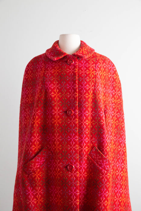 Fabulous 1960's Kaleidoscope Welsh Wool Tapestry Cape / OSFM