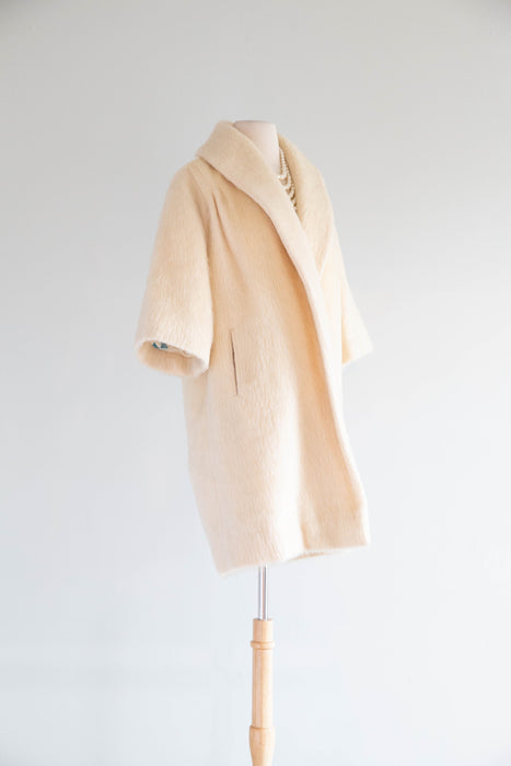 Dreamy Early 1960's Pastel Candy 🍭 Striped Ivory Lilli Ann Cocoon Coat / Petite SM