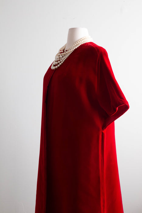 Chic 1960's Red Velvet Short Sleeved Evening Coat / Medium