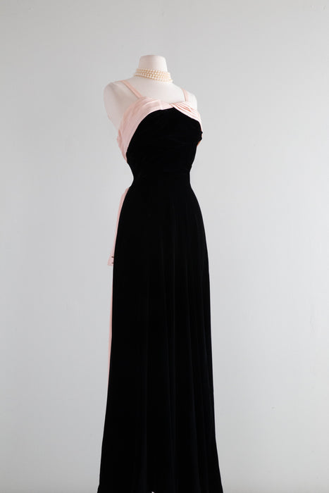 Showstopping 1940's Black Velvet Evening Gown With Pale Pink Sash / Medium