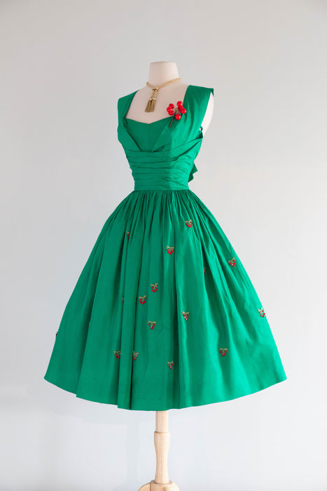 1950’s “Under The Mistletoe” Emerald Green Taffeta Party Dress From Saks / Small