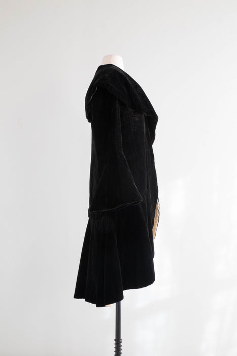 Elegant 1920's Black Silk Velvet Opera Coat / Small