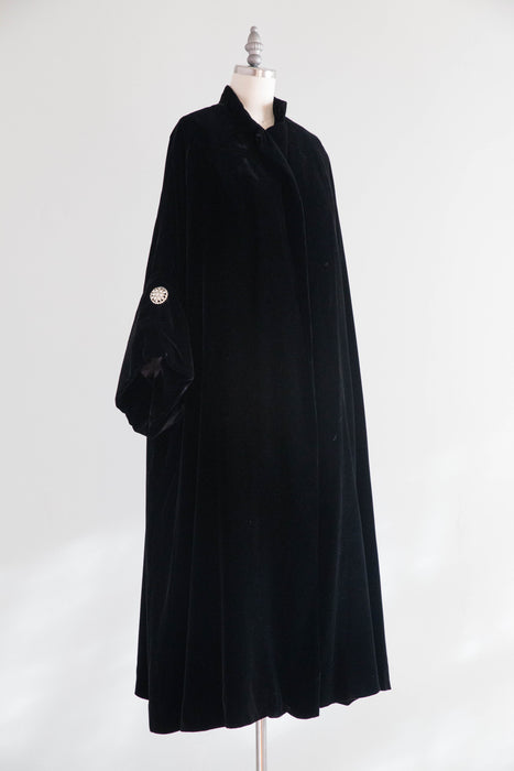 Exquisite 1950's Lilli Ann Black Velvet Swing Coat With Rhinestone Cuffs / ML