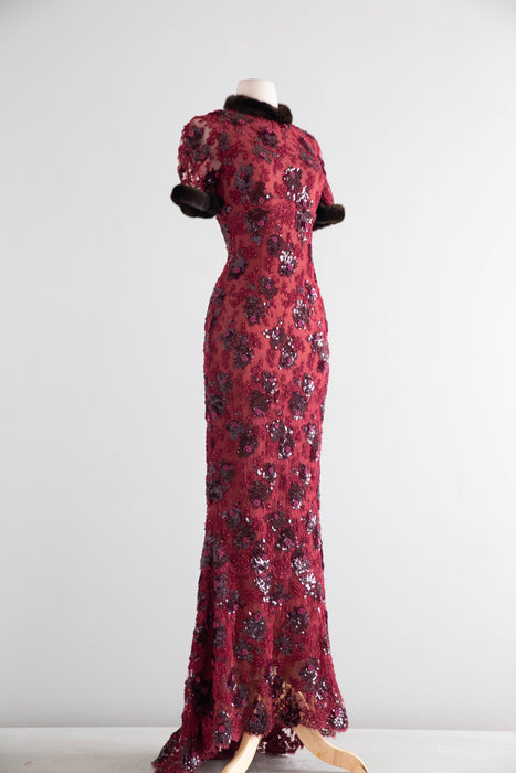 Stunning Vintage Crimson Lace Mermaid Evening Gown With Mink Trim / XS- S