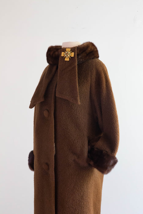 Gorgeous Late 1950's Lilli Ann Teddy Bear Cocoon Coat With Mink Collar and Cuffs / M