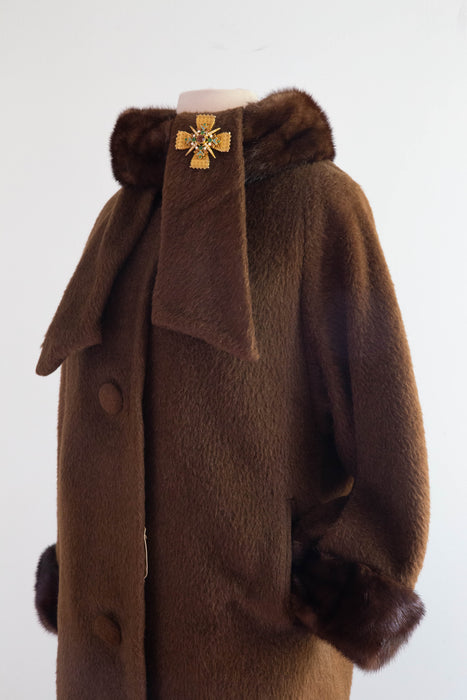 Gorgeous Late 1950's Lilli Ann Teddy Bear Cocoon Coat With Mink Collar and Cuffs / M