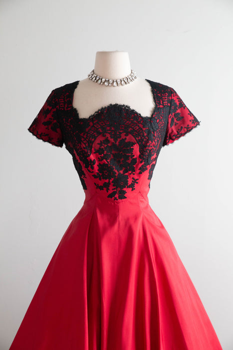 Stunning 1950's Peggy Hunt Cherry Red Silk Party Dress With Chantilly Lace / M