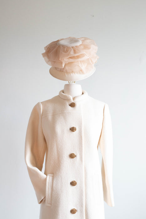 Elegant 1960's Ivory Pearl Wool Structured Coat / Medium