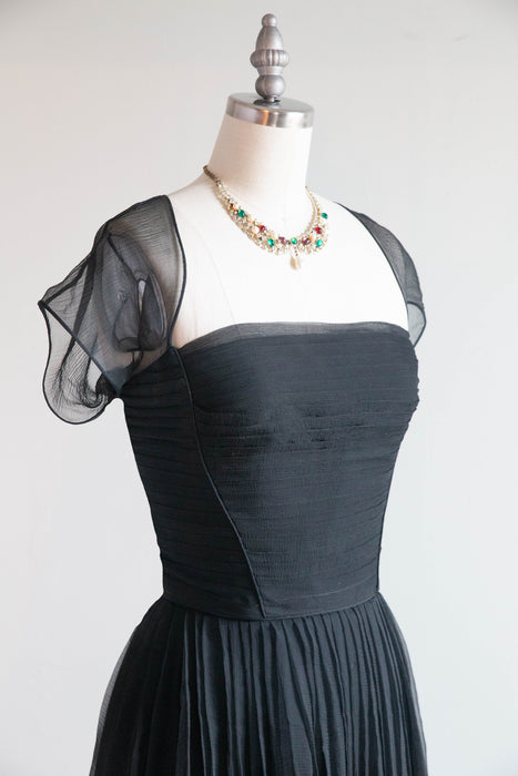 Sublime Late 1950’s Mollie Parnis Silk Chiffon Cocktail Dress / M