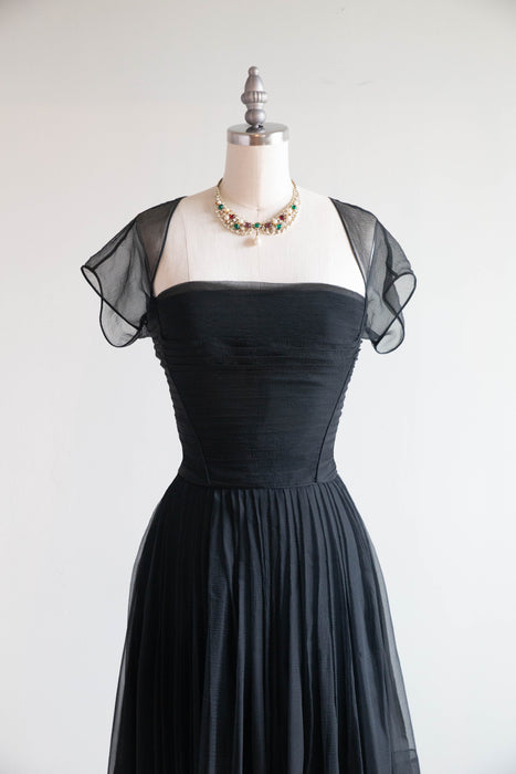 Sublime Late 1950’s Mollie Parnis Silk Chiffon Cocktail Dress / M