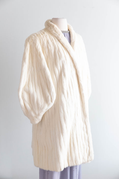 Rare 1930's Ivory Ermine Fur Swing Coat With Dramatic Balloon Sleeves / M