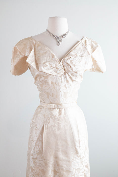 Gorgeous 1950's Ivory Silk Brocade Cocktail Dress With Matching Hat / XS