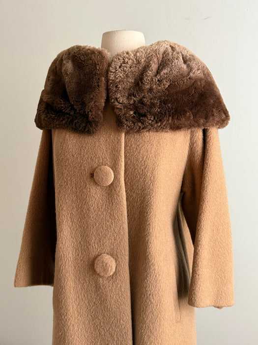 Classic 1950’s Charles Talbot Camel Cocoon Coat With Luxurious Fur Collar / SM